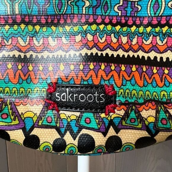 sakroots Peace Small Crossbody Bag - Picture 5 of 11
